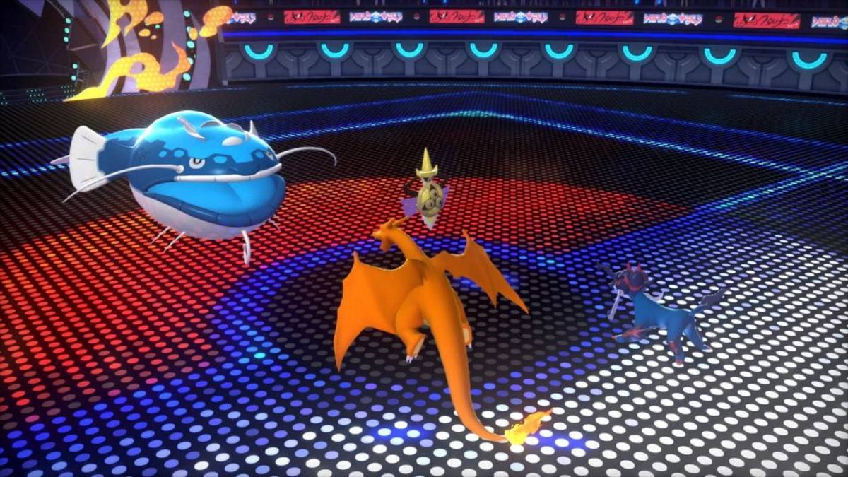 Una batalla de campeones de Pokémon que involucra a un Charizard y Samurott